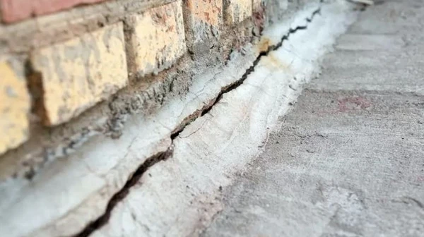 ਇਹ ਕਿਵੇਂ ਸਮਝਣਾ ਹੈ ਕਿ ਘਰ ਦੀ ਨੀਂਹ ਨੂੰ ਤੁਰੰਤ ਮੁਰੰਮਤ ਦੀ ਲੋੜ ਹੈ